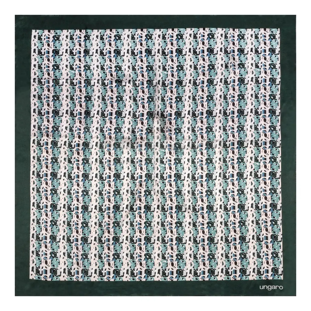 Foulard soie Umberta Ungaro